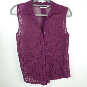 KIMCHI BLUE Sleeveless Lacy Button-down Blouse